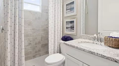 Bath - 17121 Jadestone Ct, Venice, FL 34293 photo 3 of 4