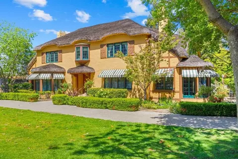 Exterior - 100 Platform Way, Campbell, CA 95008 photo 2 of 2
