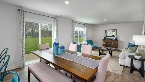 Dining - 1076 Secrest Commons Dr, Monroe, NC 28112 photo 2 of 3