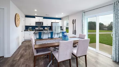 Dining - 1076 Secrest Commons Dr, Monroe, NC 28112 photo 1 of 3