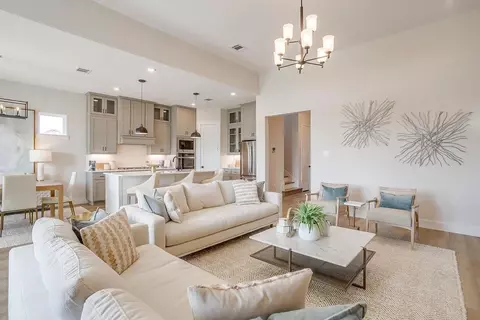 Living - 2100 Baxter Rd, Celina, TX 75009 photo 5 of 10