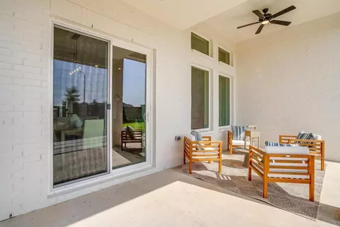 Exterior - 2100 Baxter Rd, Celina, TX 75009 photo 6 of 15