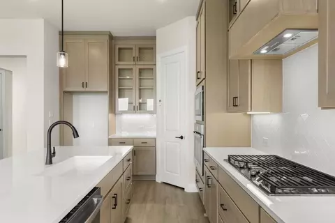 Kitchen - 2100 Baxter Rd, Celina, TX 75009 photo 2 of 11