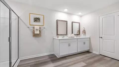 Bath - 2296 Springview Ct, Boiling Springs, SC 29316 photo 3 of 4