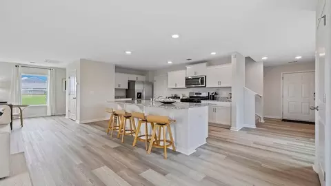 Kitchen - 2296 Springview Ct, Boiling Springs, SC 29316 photo 2 of 5