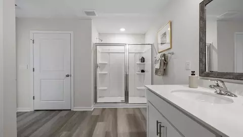 Bath - 2296 Springview Ct, Boiling Springs, SC 29316 photo 4 of 4