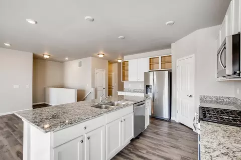 Kitchen - 582 Crestone St, Johnstown, CO 80534 photo 3 of 8