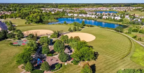 View/Area - 1000 Waterford St, Algonquin, IL 60102 photo 2 of 3
