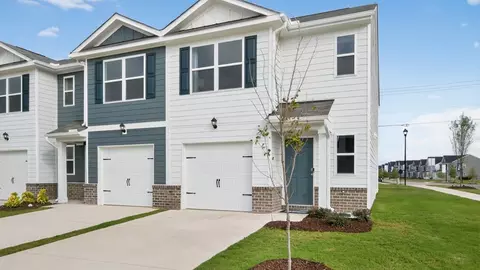 Exterior - 104 Holton St, Smithfield, NC 27577 photo 4 of 8