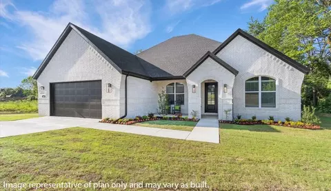 2825 N Chapel Dr, Fayetteville, AR 72704