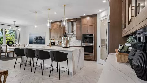 Kitchen - 1400 Bellagio Loop, Tavares, FL 32778 photo 4 of 6