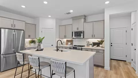 Kitchen - 1055 Ginkgo Cir, Davis, CA 95618 photo 2 of 5