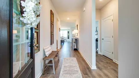 Entry Way - 7610 Anglebrook Rd S, Mobile, AL 36695 photo 1 of 6