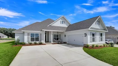 102 Daybreak Trl, Fairhope, AL 36532