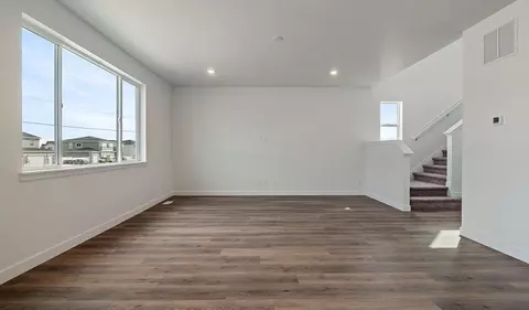 Living - 5394 N Saddle Stone Dr, Eagle Mountain, UT 84005 photo 1 of 7