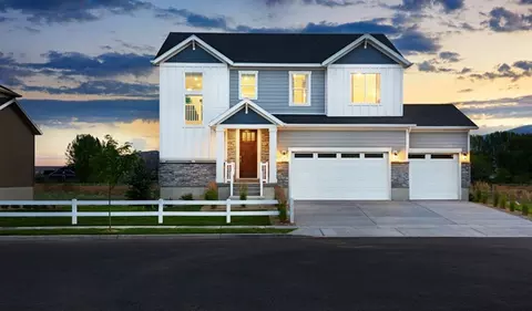 Exterior - 5394 N Saddle Stone Dr, Eagle Mountain, UT 84005 photo 4 of 5