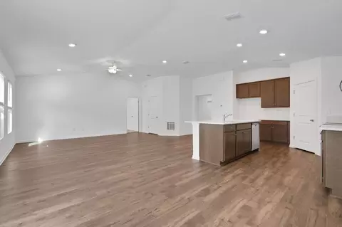 Living - 457 Cordova Palms Pkwy, Saint Augustine, FL 32095 photo 1 of 4