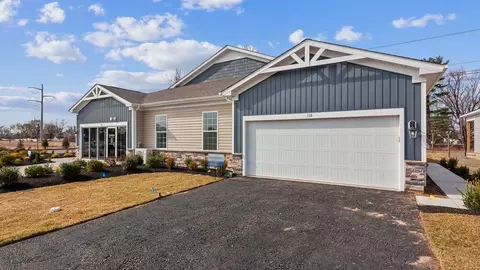 150 Delhaas Cir, Bristol, PA 19007
