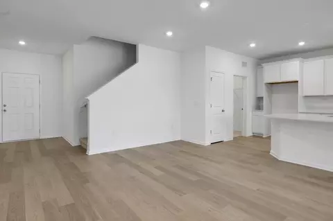 Living - 260 Barbosa Trl, Saint Augustine, FL 32095 photo 4 of 7