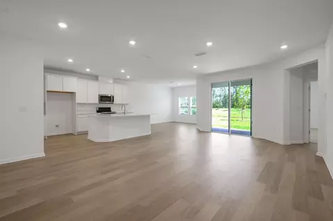 Living - 260 Barbosa Trl, Saint Augustine, FL 32095 photo 1 of 7