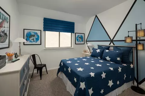 Bedroom - 407 Aztec Cave Dr, New Caney, TX 77357 photo 4 of 11