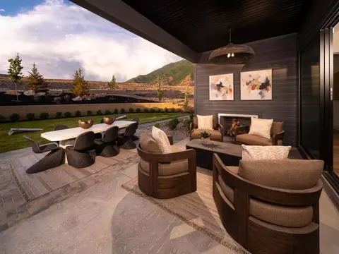 Exterior - 745 W Sugar Maple Dr, Mapleton, UT 84664 photo 2 of 2