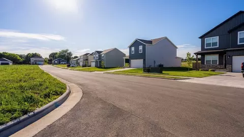 View/Area - 481 Stone Creek Rd, Willard, MO 65781 photo 2 of 2