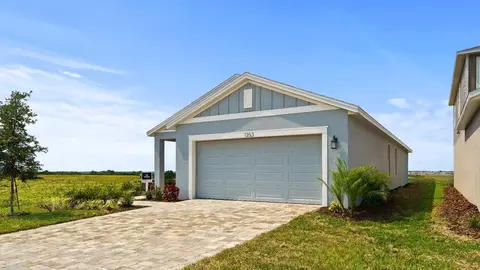 Exterior - 219 Meredith Blvd, Winter Haven, FL 33881 photo 6 of 22