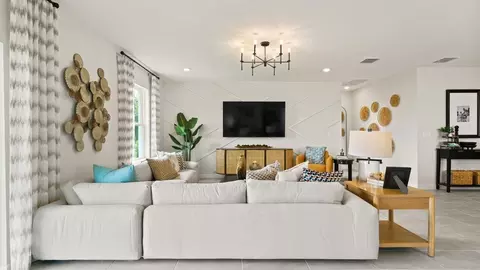 Living - 219 Meredith Blvd, Winter Haven, FL 33881 photo 2 of 2