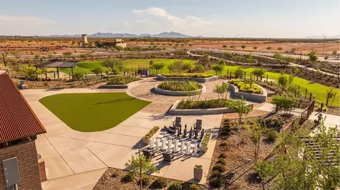 View/Area - 2192 W Rutledge Ave, Apache Junction, AZ 85120 photo 13 of 18