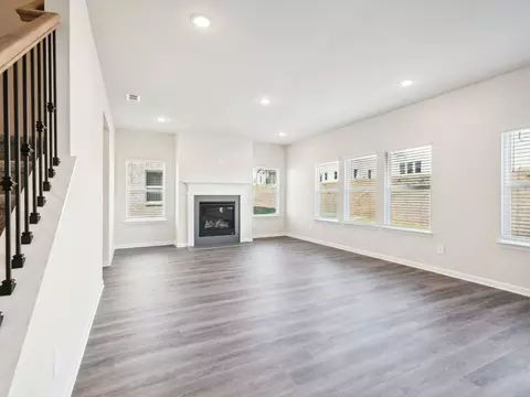 Living - 1179 High Falls Ln, Grayson, GA 30017 photo 2 of 4