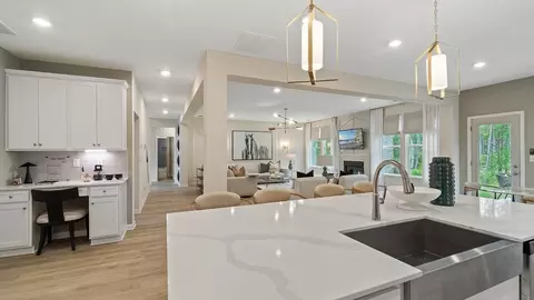 Kitchen - 108 Compass Rd, Hampton, GA 30228 photo 5 of 7