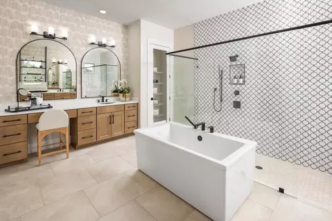 Bath - 78 Bismarck Palm Rd, Saint Augustine, FL 32092 photo 2 of 2