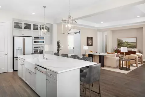 Kitchen - 6949 Saddleback St, Hesperia, CA 92345 photo 4 of 4