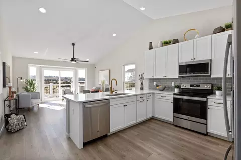 Kitchen - 10245 Spokane Dr, Affton, MO 63123 photo 10 of 23