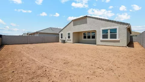 Exterior - 2599 W Sentiero Ave, Apache Junction, AZ 85120 photo 2 of 13