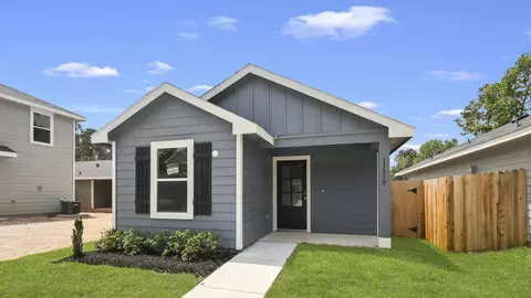 11950 Detar Ct, Willis, TX 77378