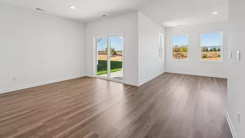 Living - 1226 Tiger Lily Dr, Bartlett, IL 60103 photo 3 of 8