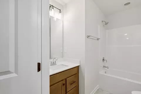 Bath - 5 Mitchell Rd, Fortson, GA 31808 photo 6 of 6