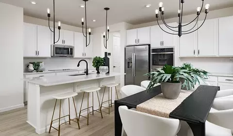 Kitchen - 1458 Earhart Ln, Eagle Mountain, UT 84005 photo 2 of 19