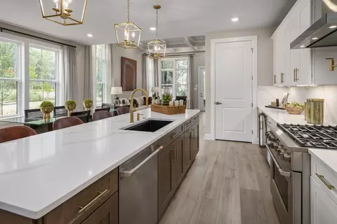 Kitchen - 9566 Harvest Ln, Perry Hall, MD 21128 photo 2 of 4