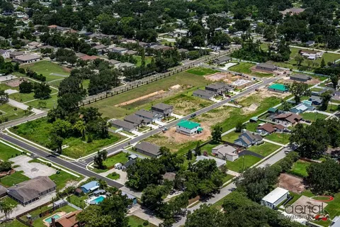 View/Area - 108 Buddy Ct, Seffner, FL 33584 photo 1 of 3