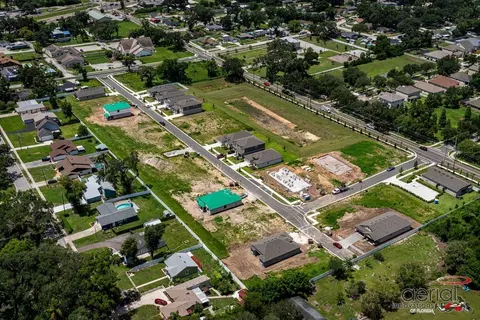 View/Area - 108 Buddy Ct, Seffner, FL 33584 photo 2 of 3