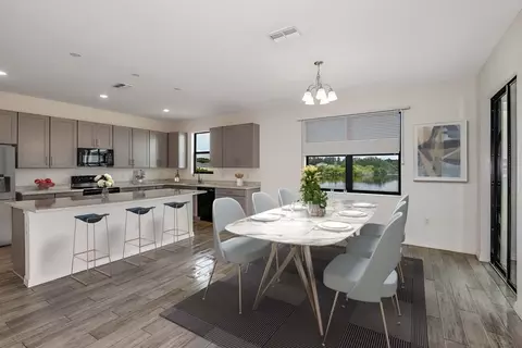 Dining - 108 Buddy Ct, Seffner, FL 33584 photo 1 of 6