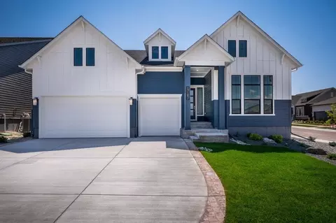 17182 Crimson Clover Dr, Monument, CO 80132