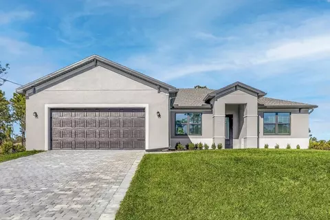 Exterior - 13408 Lake Gallagher Dr, Dover, FL 33527 photo 5 of 6