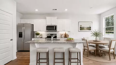 5477 Cypress Cir, South Fulton, GA 30349