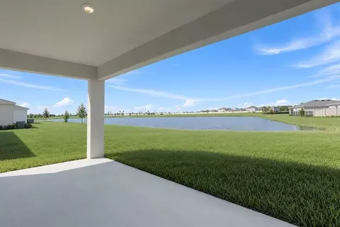 Exterior - 13321 Commons Ave, Parrish, FL 34219 photo 2 of 8