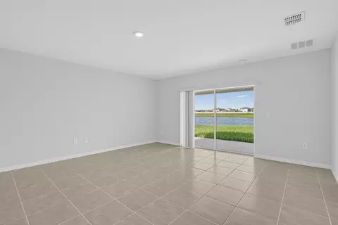 Living - 13321 Commons Ave, Parrish, FL 34219 photo 1 of 3