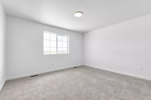 Bedroom - 6417 Vernon Dr, Eagle Mountain, UT 84005 photo 2 of 5